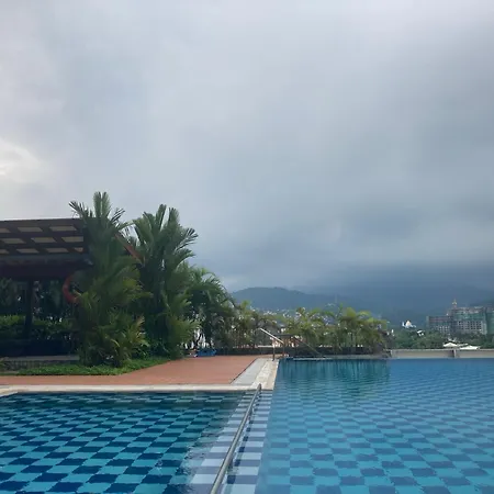 One Pavilion Condominium